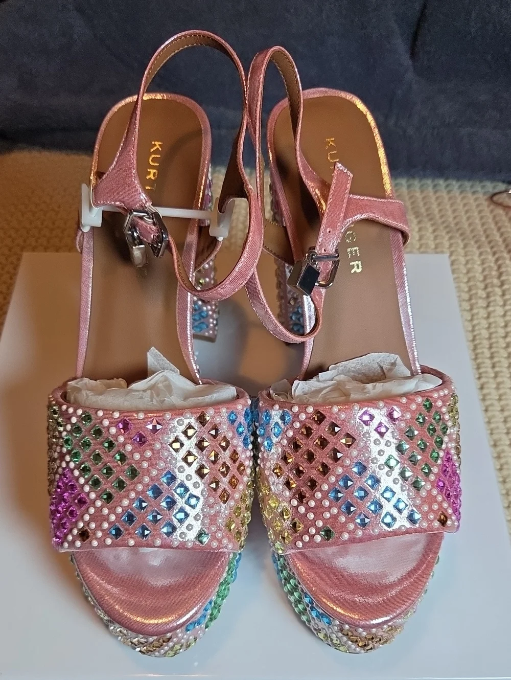Kurt Geiger London Brixton Platform Heel Sandal Shoe Pink Embellished Sz 9.5